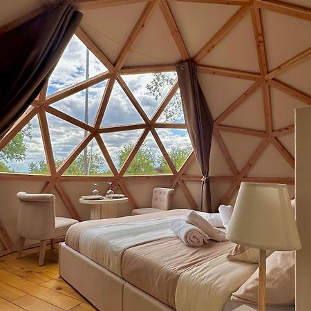 Dome Pathome Catonvielle 外观 照片