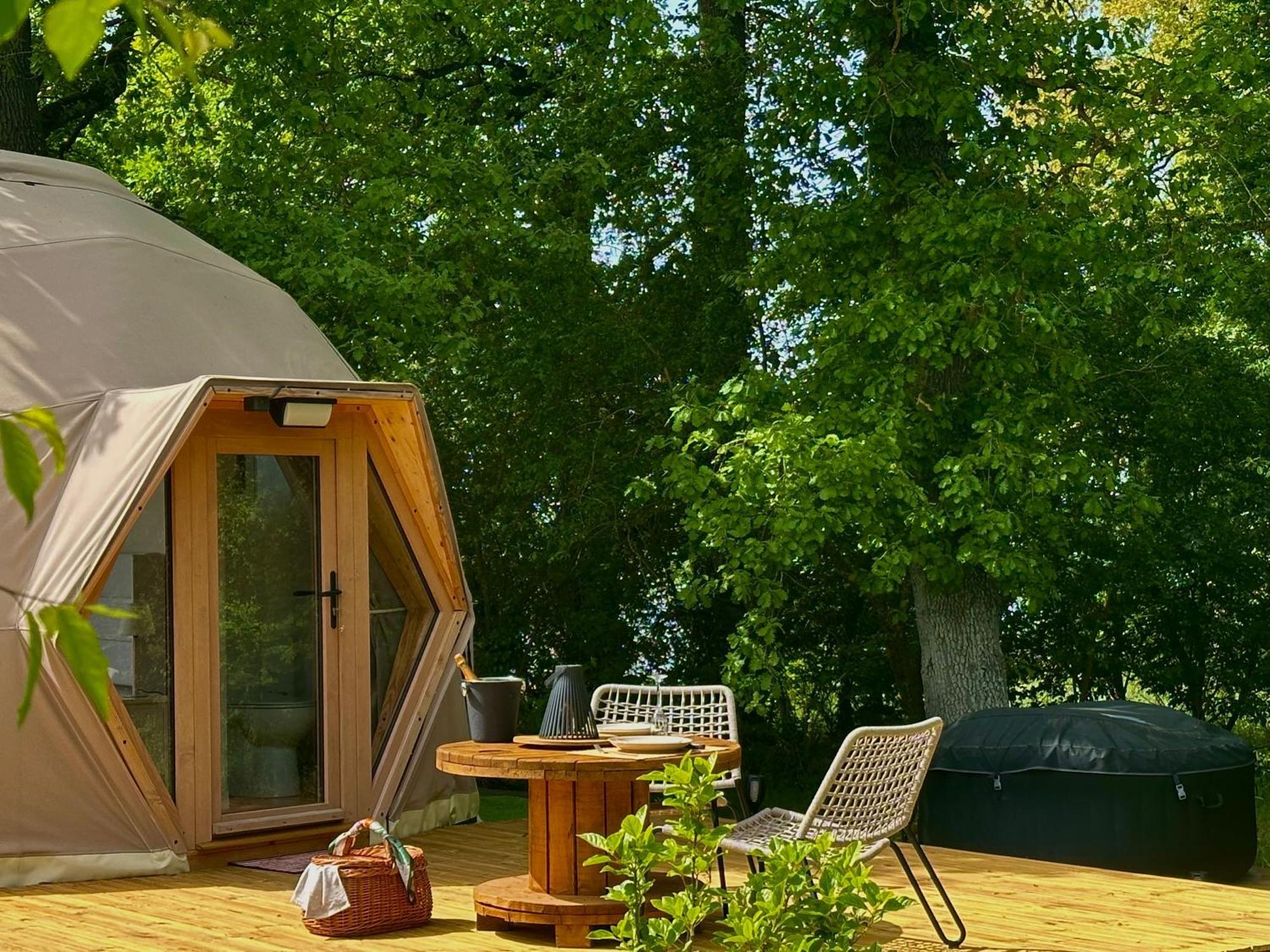 Dome Pathome Catonvielle 外观 照片